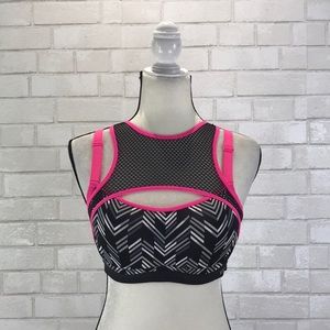 💕🖤🤍Victoria Secret Angel Sports Bra 🤍🖤💕